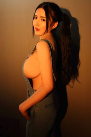 亚洲成人1区-中英字幕国语配音超清